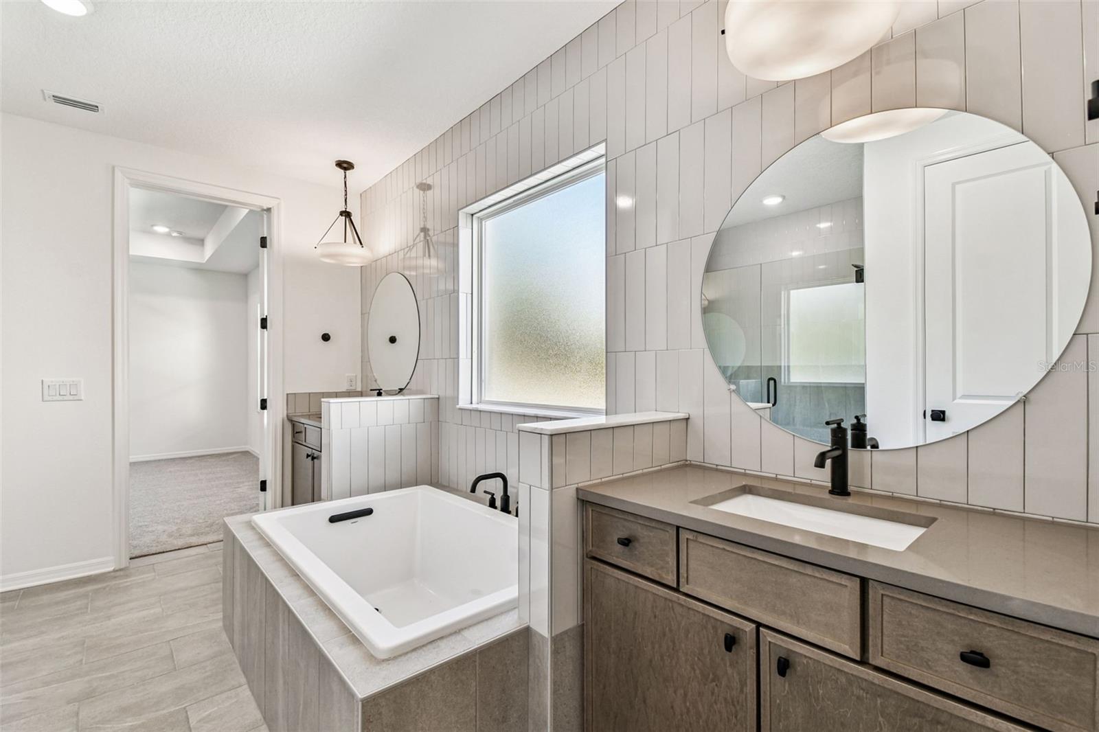 Image 32 of 90 For 3111 Nassau Street