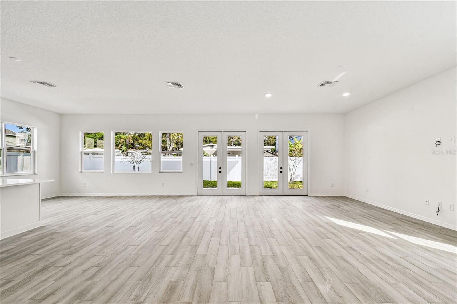 Image 36 of 90 For 3111 Nassau Street