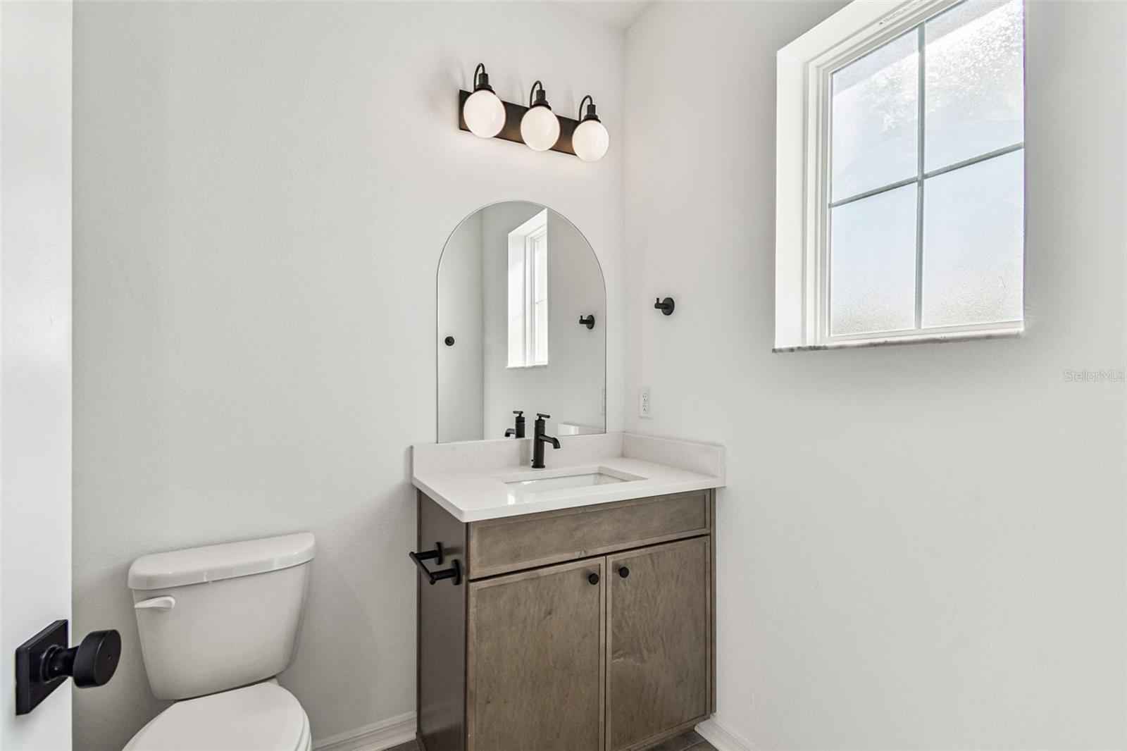 Image 46 of 90 For 3111 Nassau Street