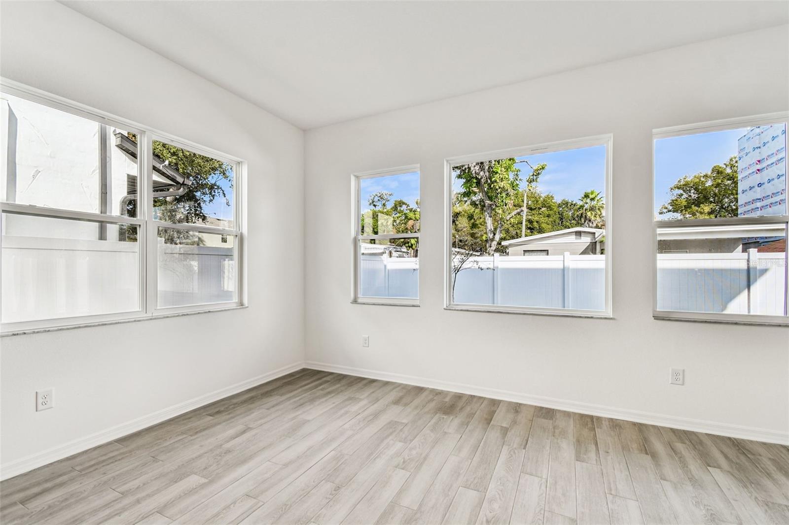 Image 51 of 90 For 3111 Nassau Street