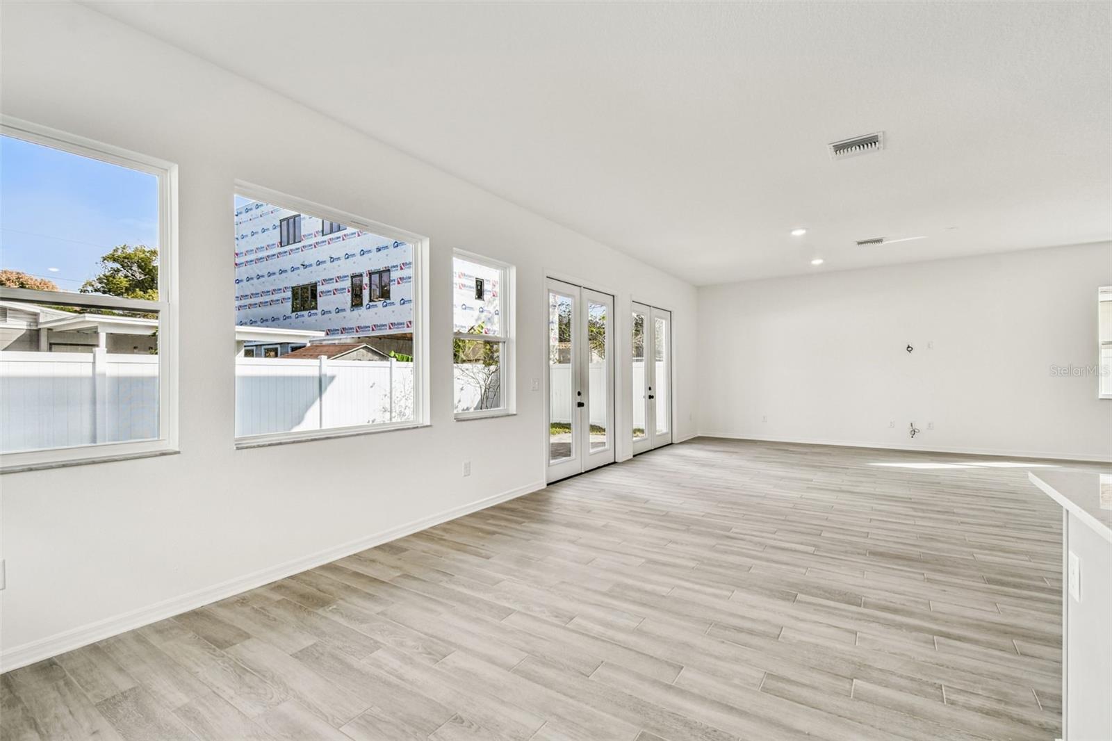 Image 60 of 90 For 3111 Nassau Street