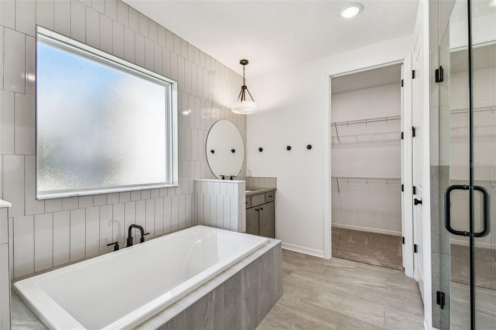 Image 63 of 90 For 3111 Nassau Street