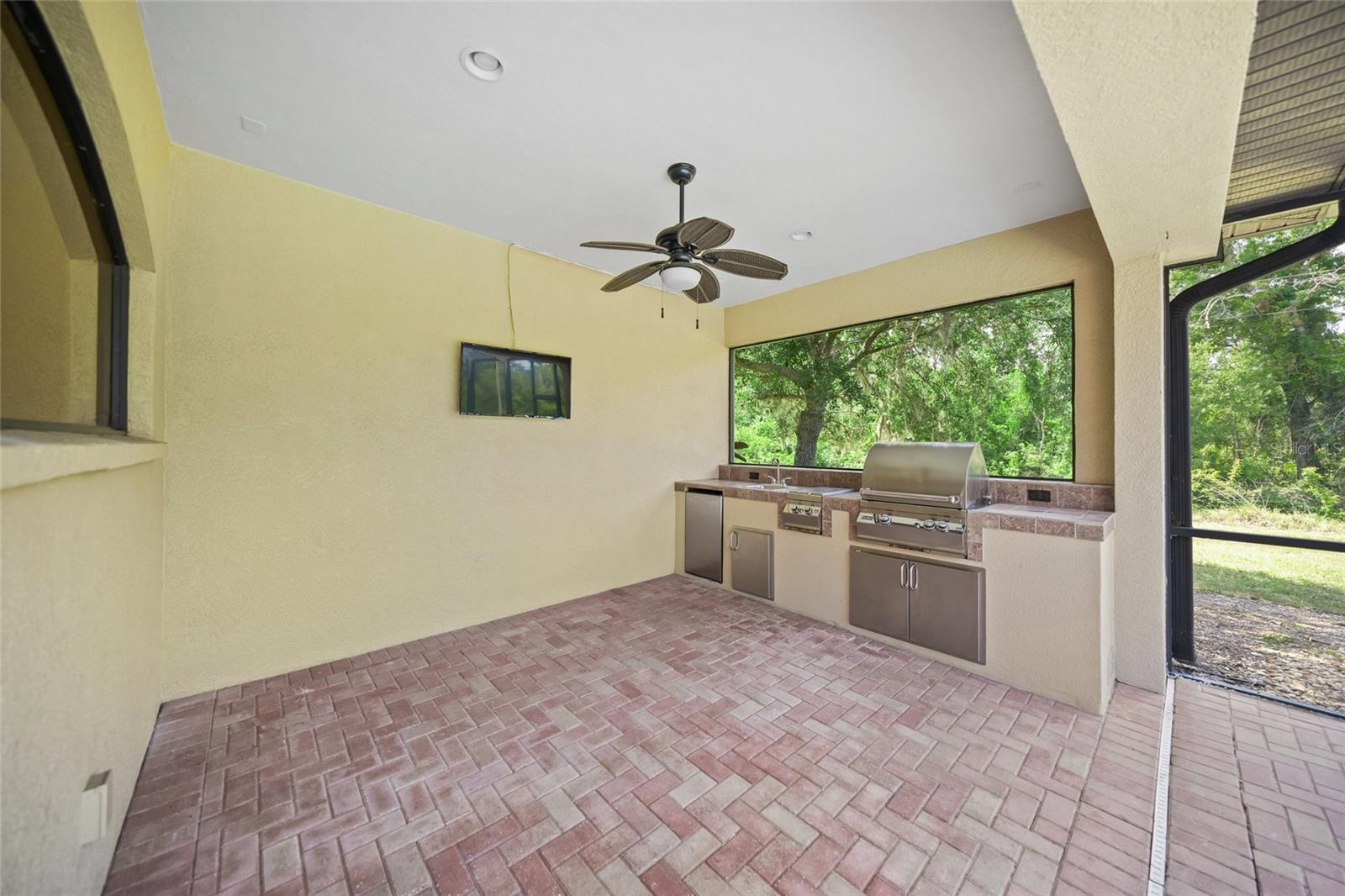 Image 32 of 45 For 7659 Trillium Boulevard