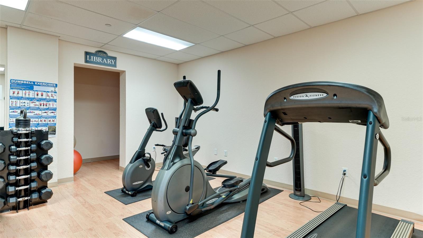 Image 10 of 13 For 501 Haben Boulevard 1002