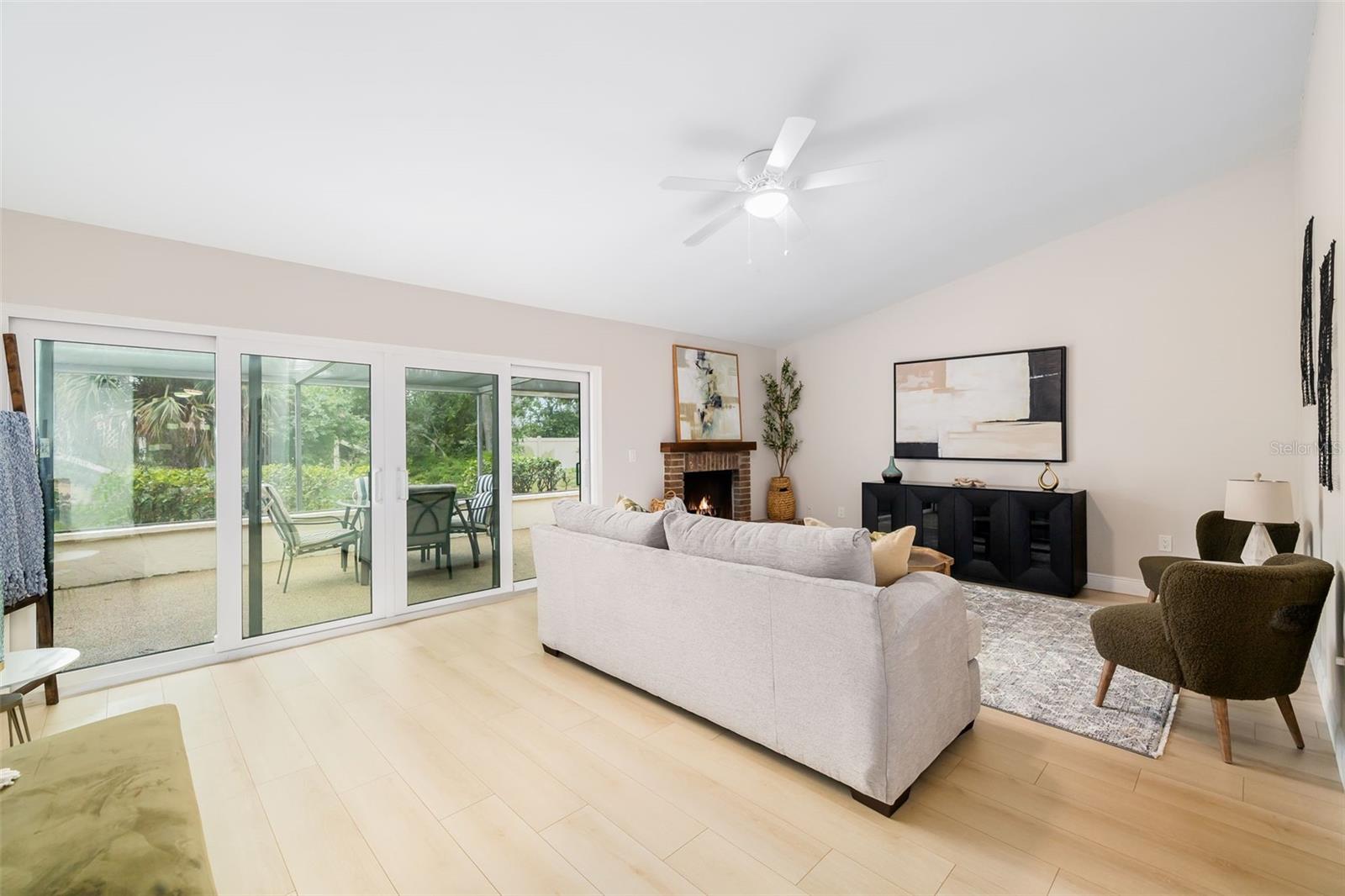 Image 13 of 49 For 6012 Courtside Drive 1