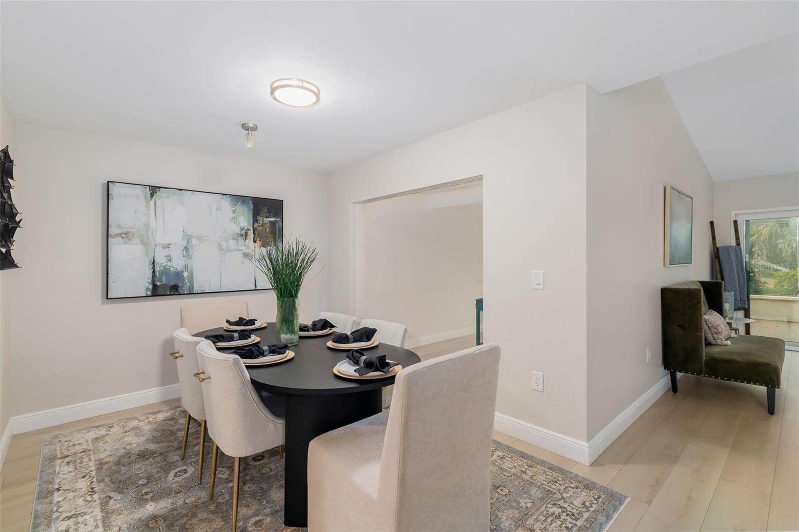 Image 8 of 49 For 6012 Courtside Drive 1