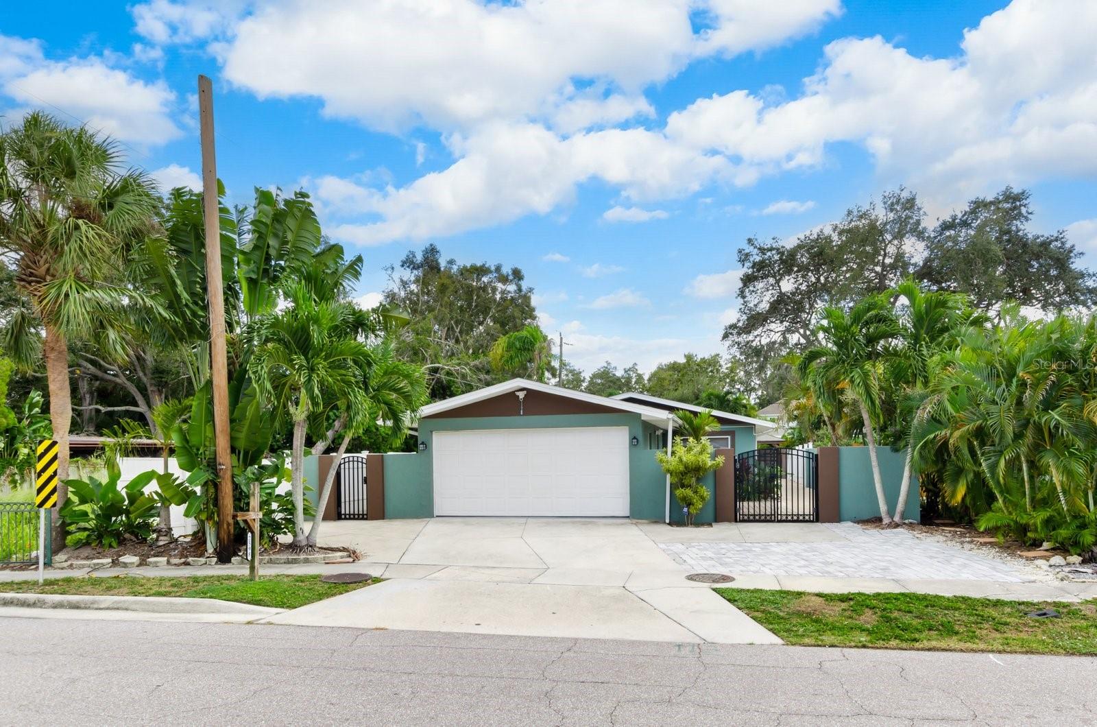 Details for 2598 Wood Street, SARASOTA, FL 34237