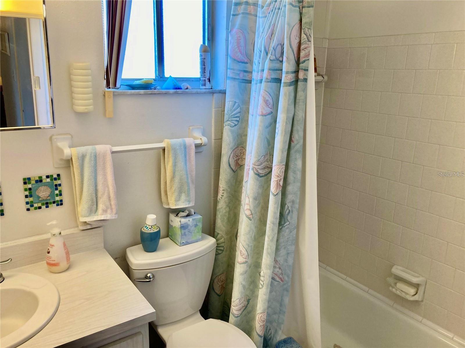 Image 10 of 10 For 3905 Lake Bayshore Drive 301