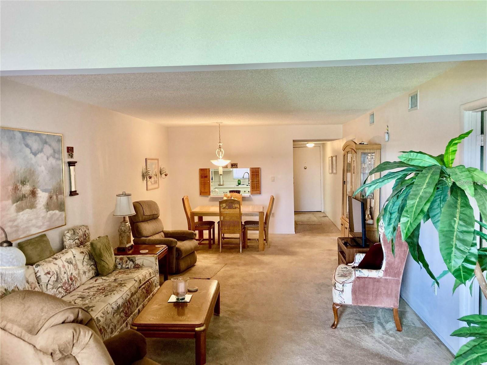 Image 3 of 10 For 3905 Lake Bayshore Drive 301