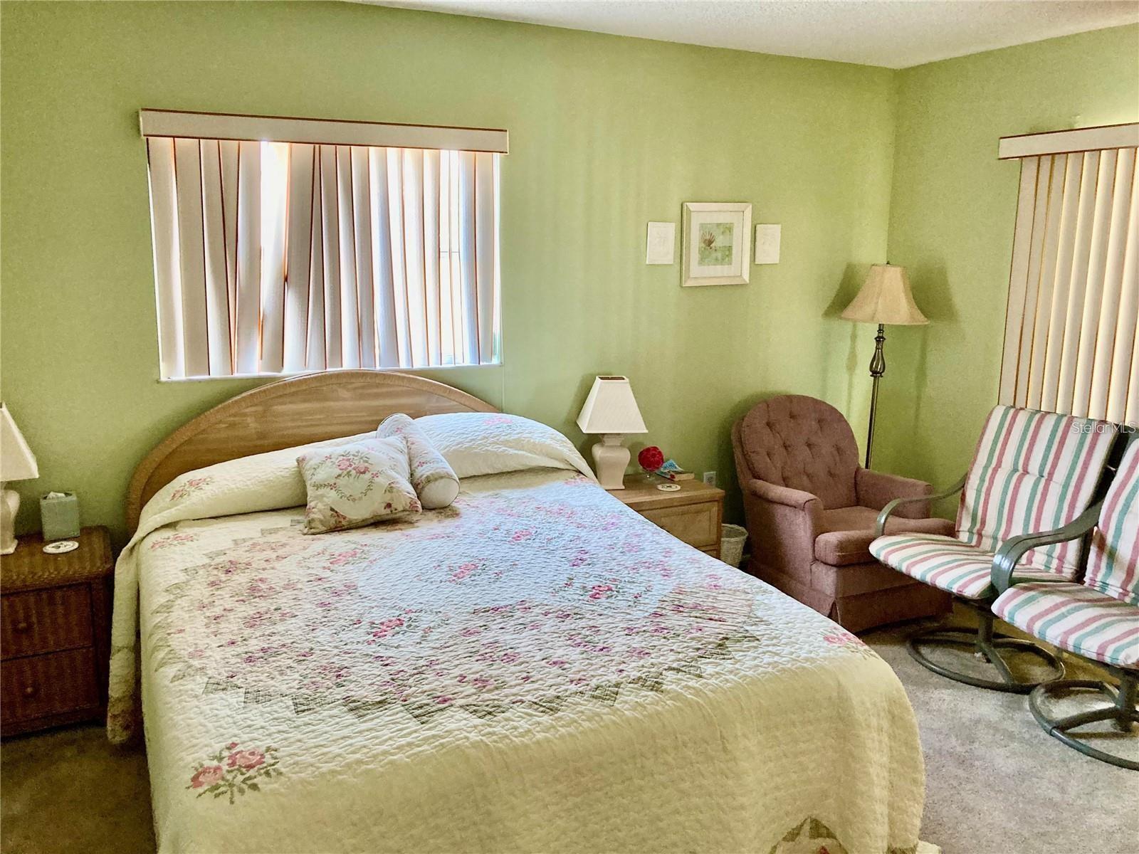 Image 6 of 10 For 3905 Lake Bayshore Drive 301