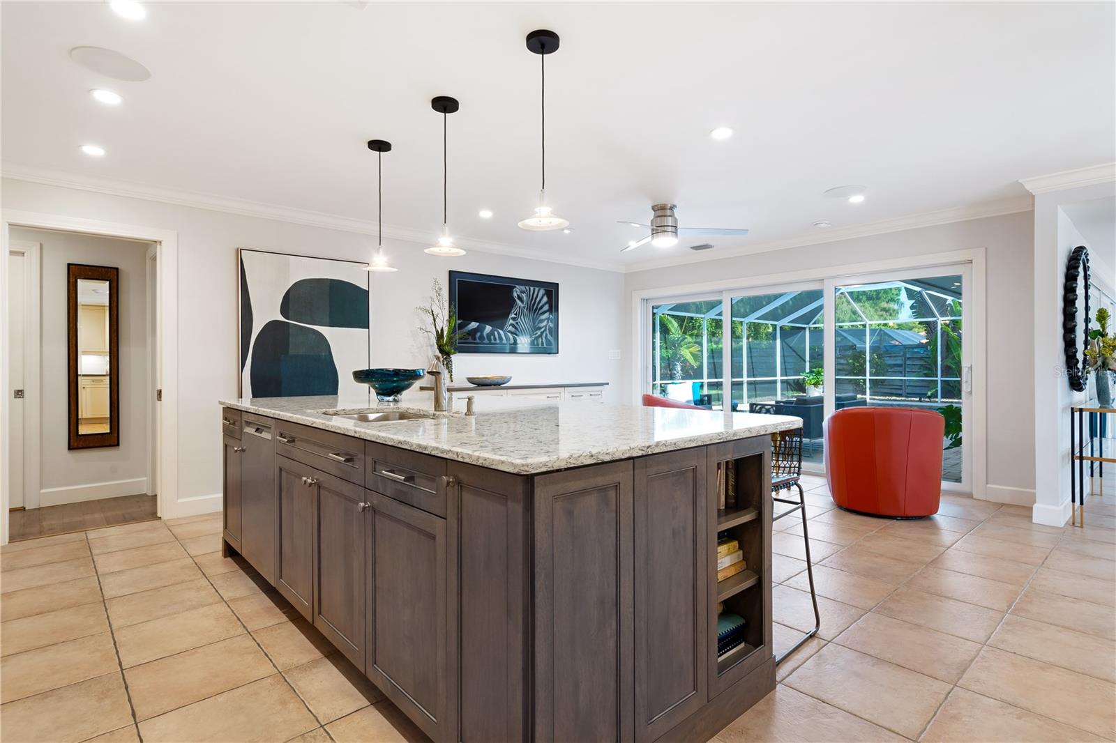 Image 16 of 46 For 606 Owl Way 