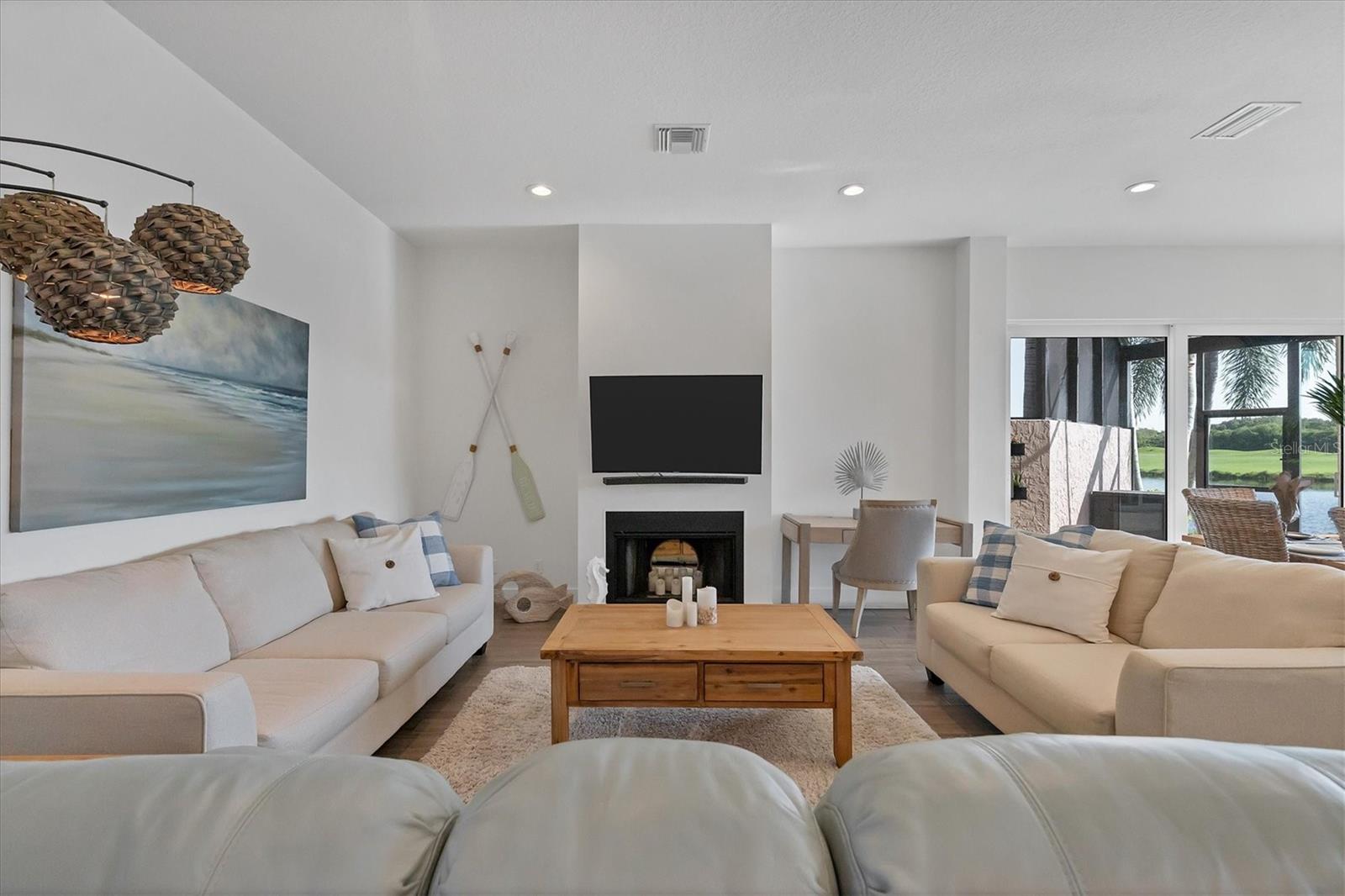 Image 10 of 46 For 7317 Regina Royale Blvd  20