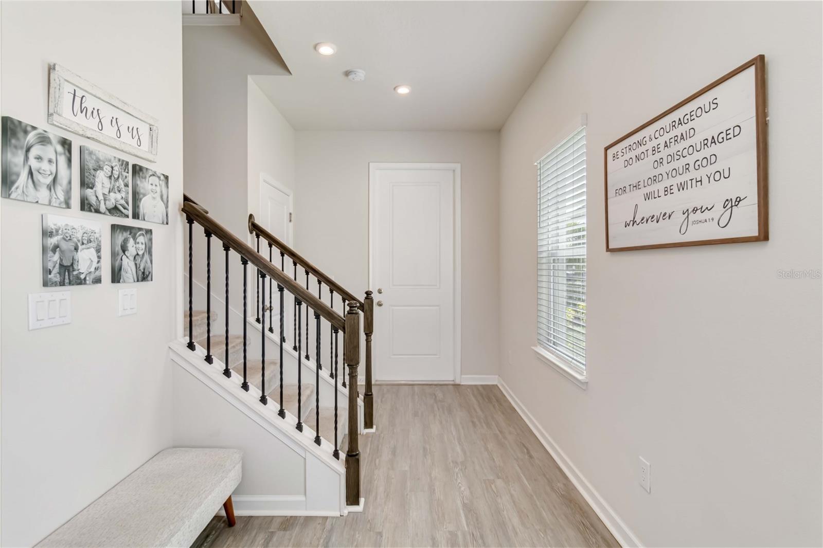 Image 3 of 47 For 5514 Spanish Moss Cove