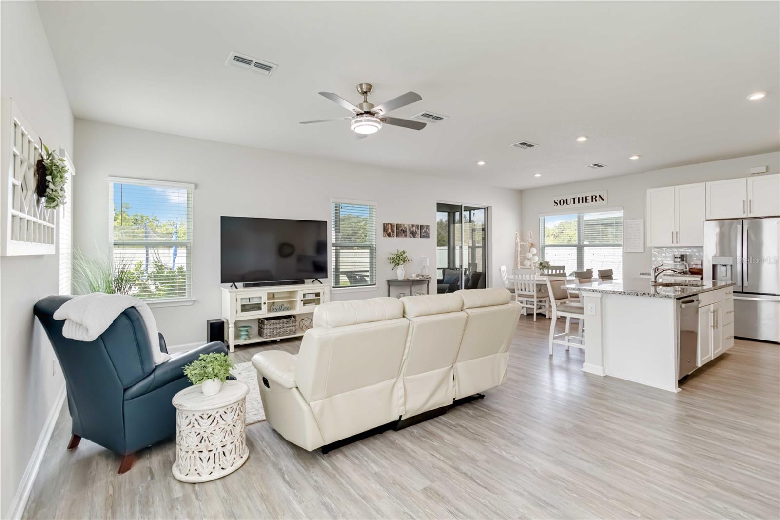 Image 4 of 47 For 5514 Spanish Moss Cove