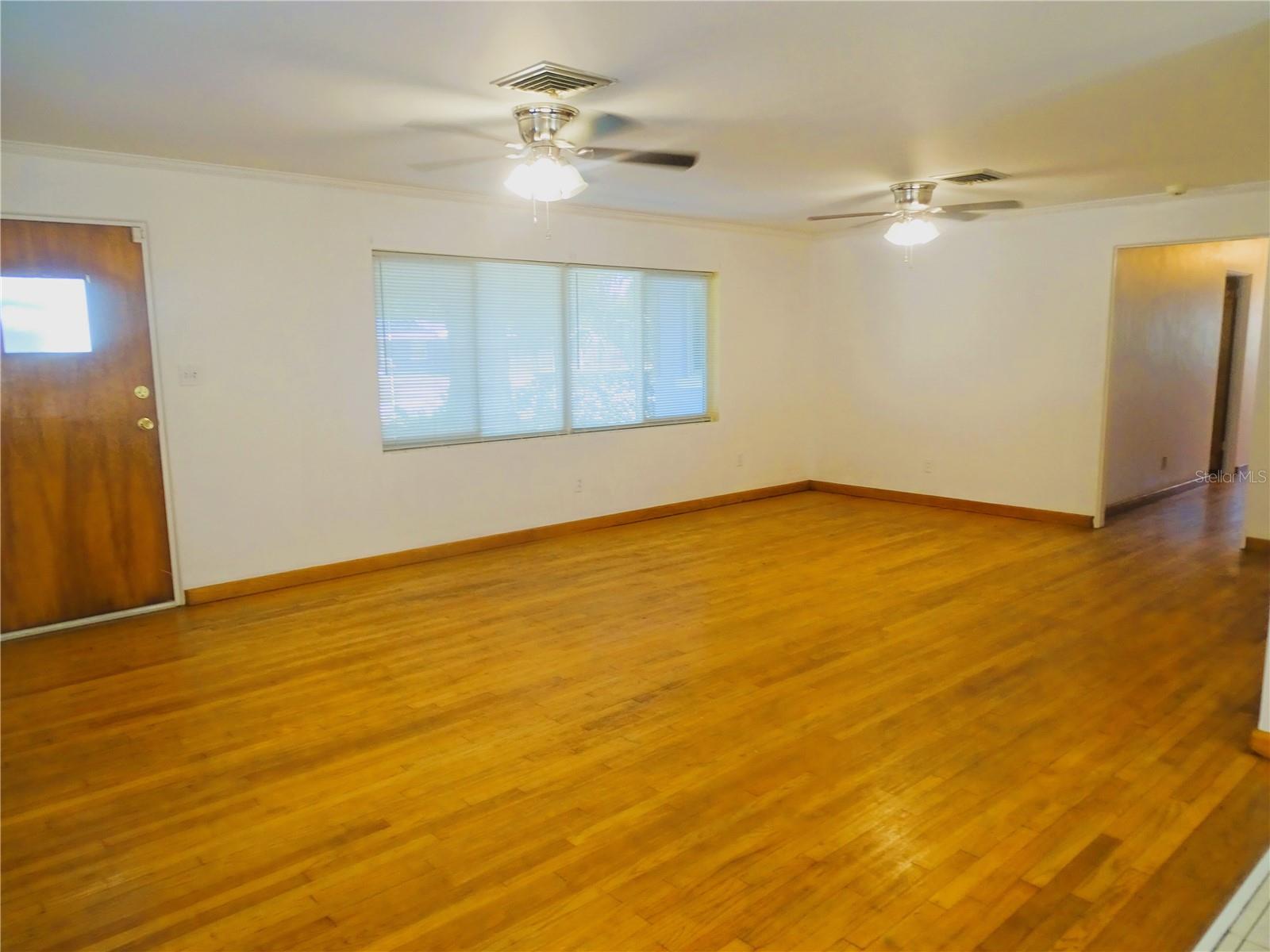 Image 11 of 26 For 902 Scenic Highway