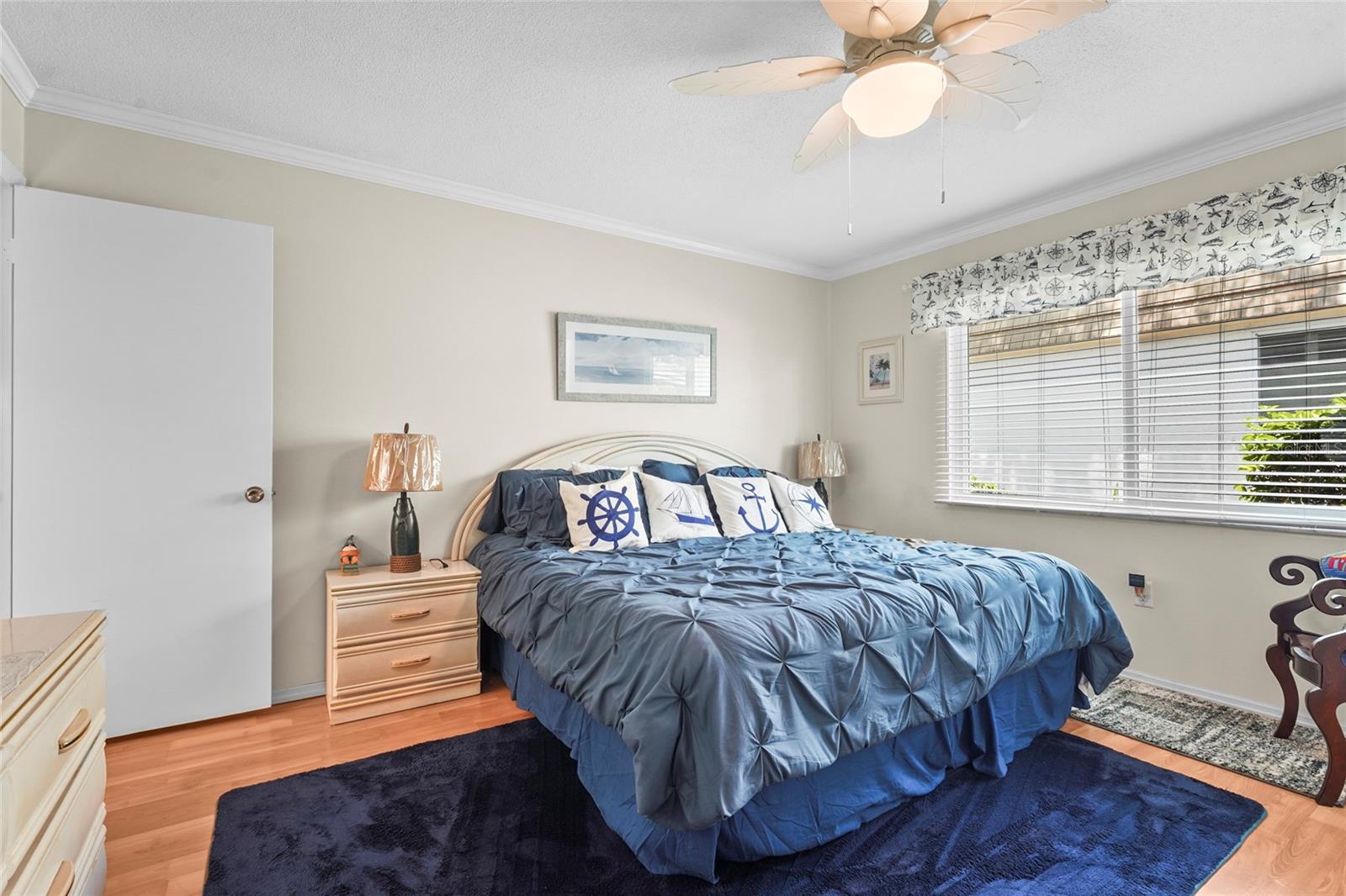 Image 17 of 39 For 2531 Riverbluff Parkway V181