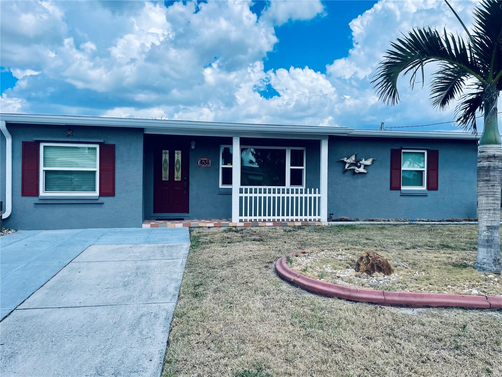 Details for 631 Palmetto Drive Ne, PORT CHARLOTTE, FL 33952