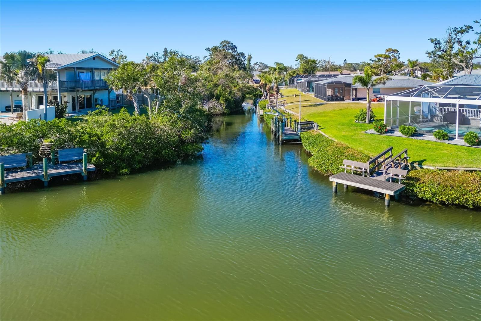 Image 19 of 67 For 503 Roberts Bay Drive