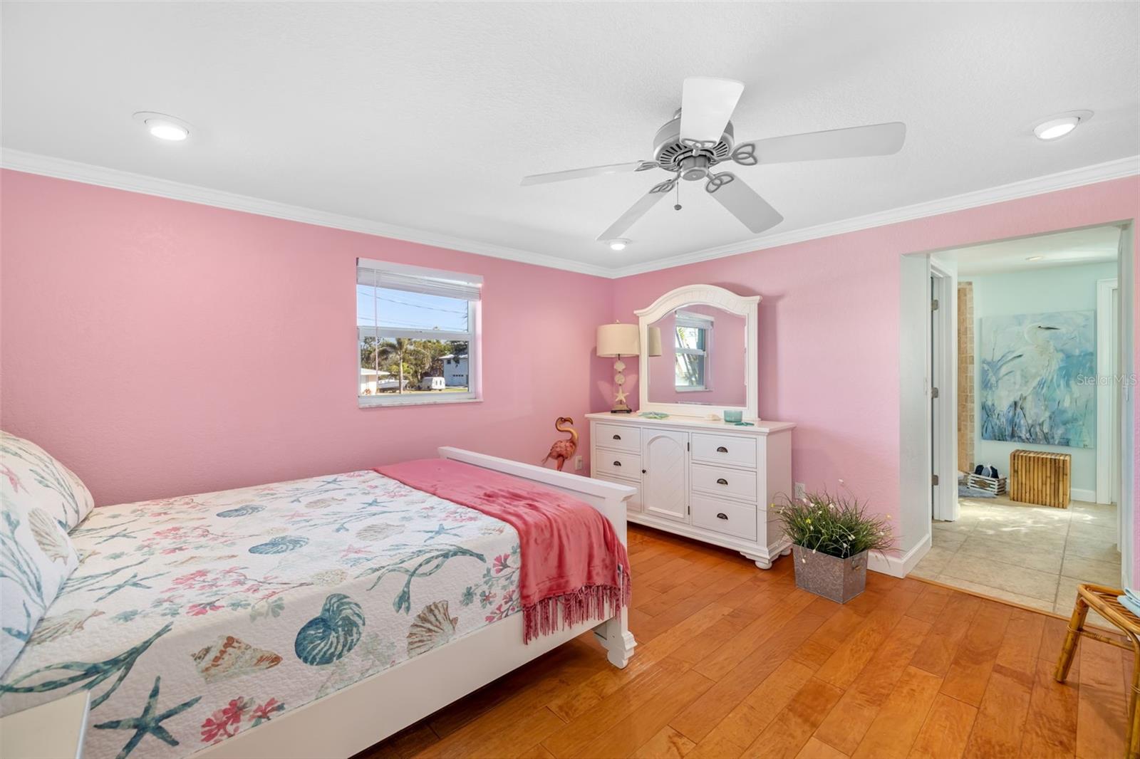 Image 41 of 67 For 503 Roberts Bay Drive