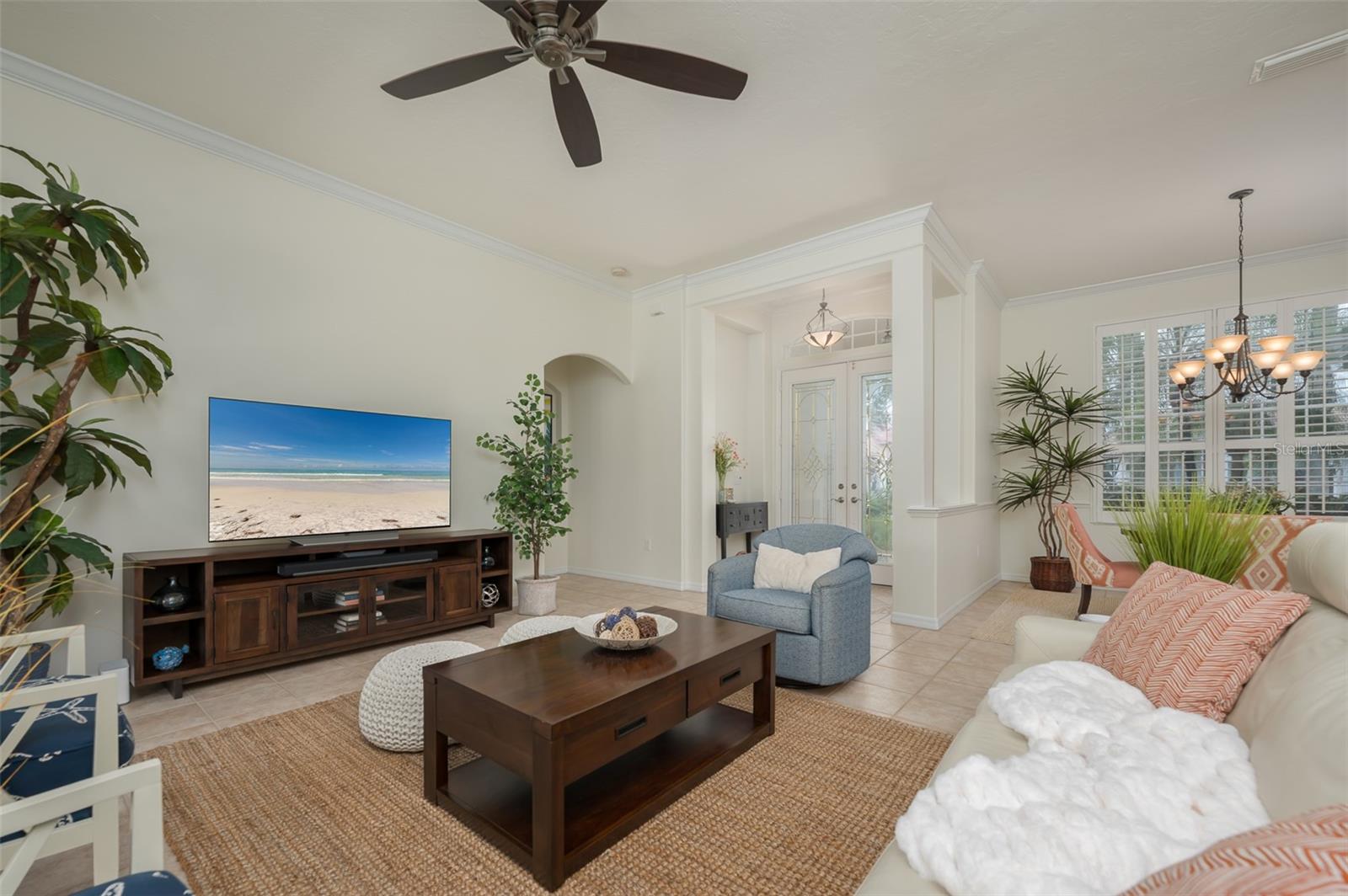 Image 10 of 50 For 4912 Sabal Lake Circle