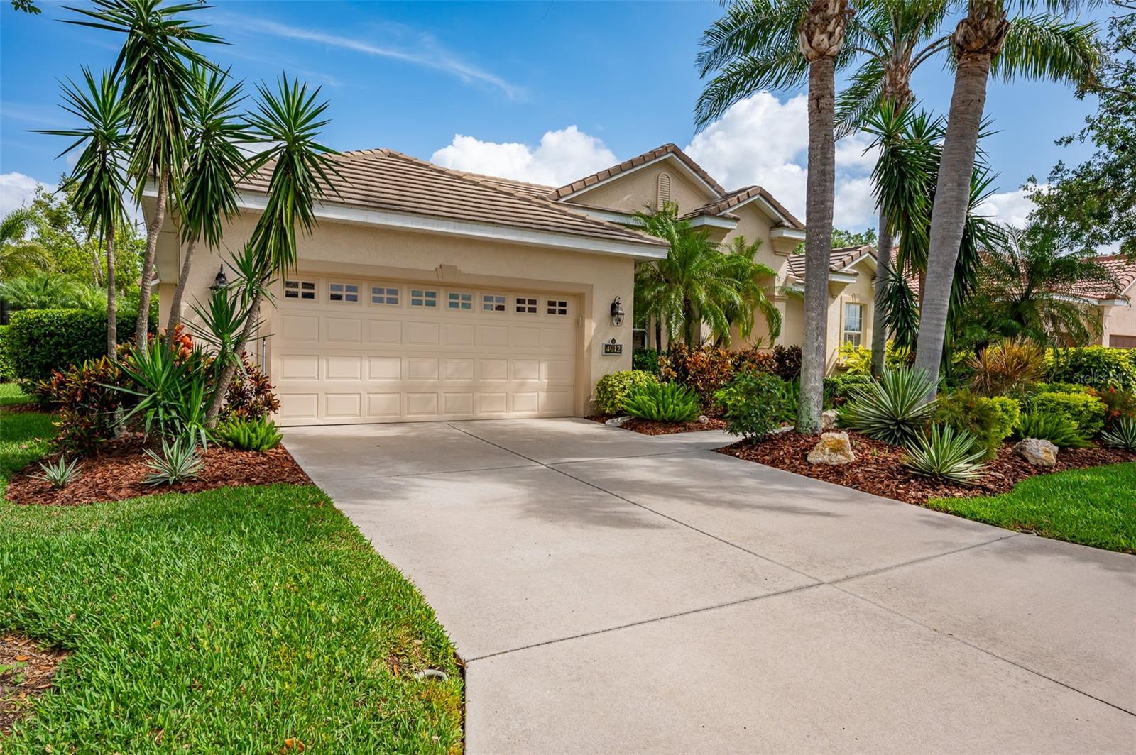 Image 2 of 50 For 4912 Sabal Lake Circle