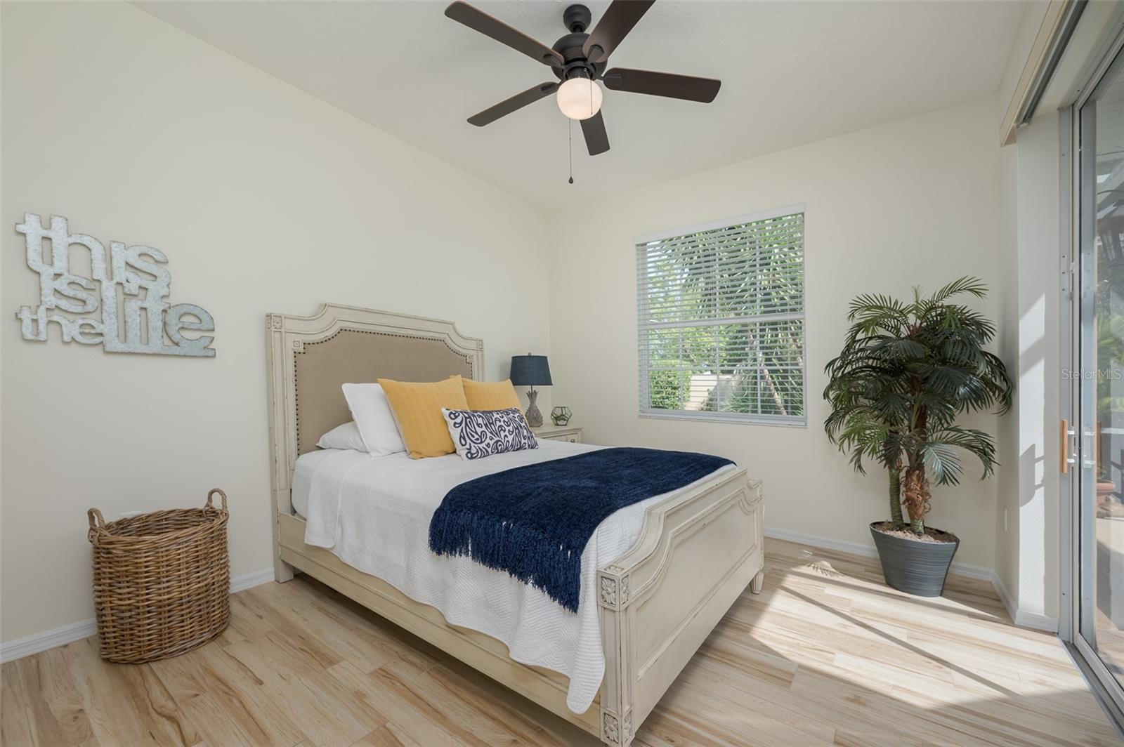 Image 21 of 50 For 4912 Sabal Lake Circle