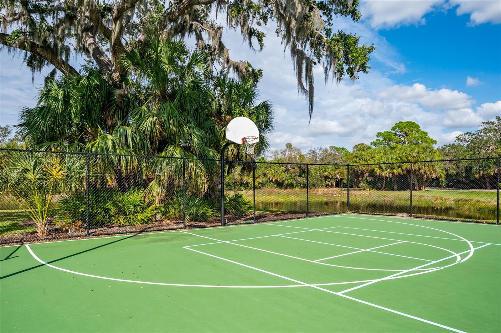 Image 39 of 50 For 4912 Sabal Lake Circle