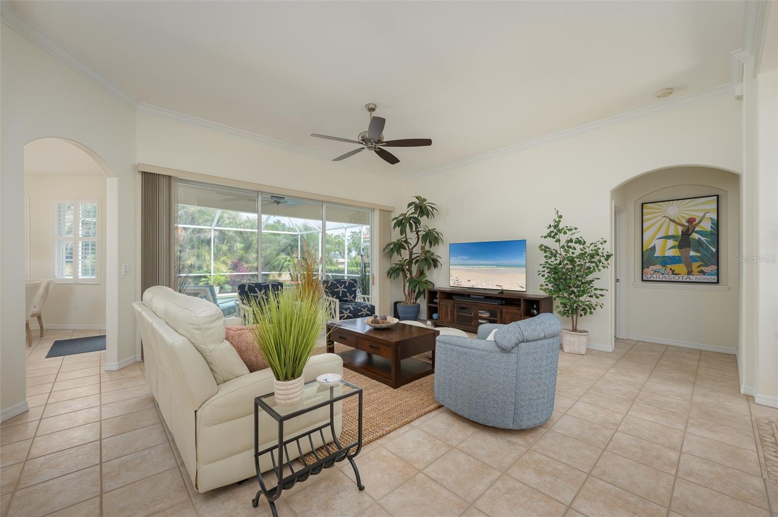 Image 9 of 50 For 4912 Sabal Lake Circle