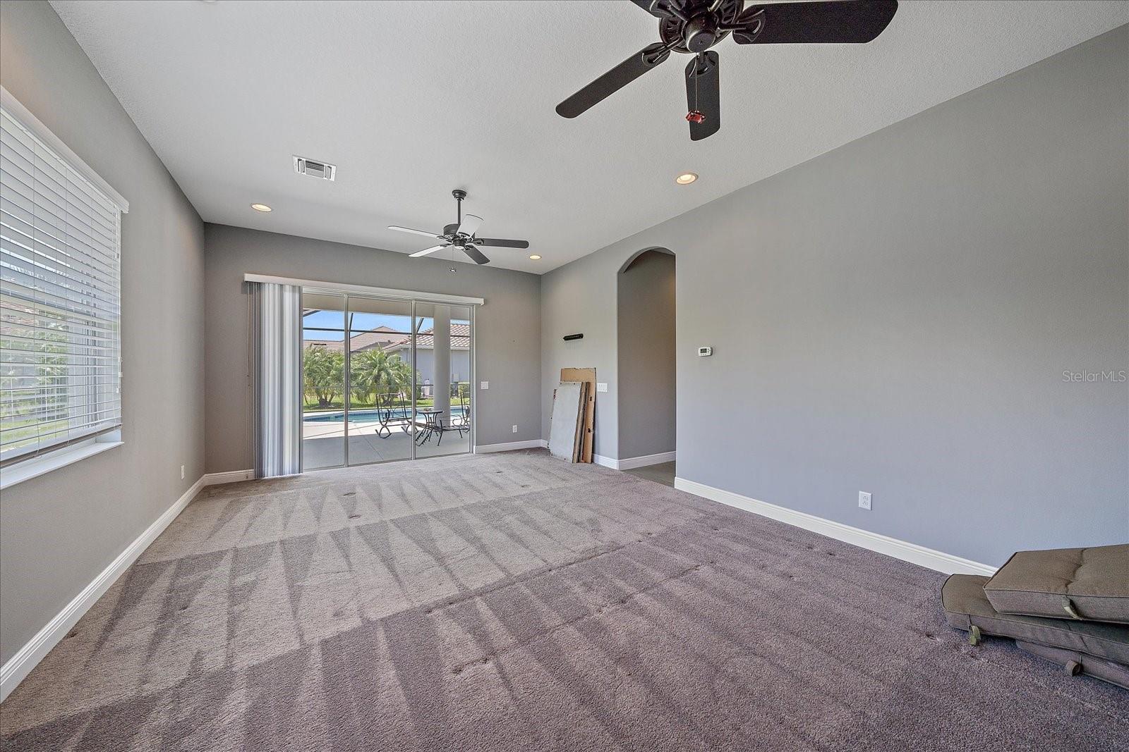 Image 10 of 23 For 917 145th Street Circle Ne