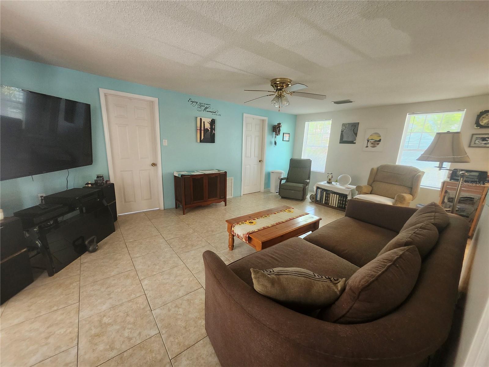 Image 16 of 23 For 300 22nd Street