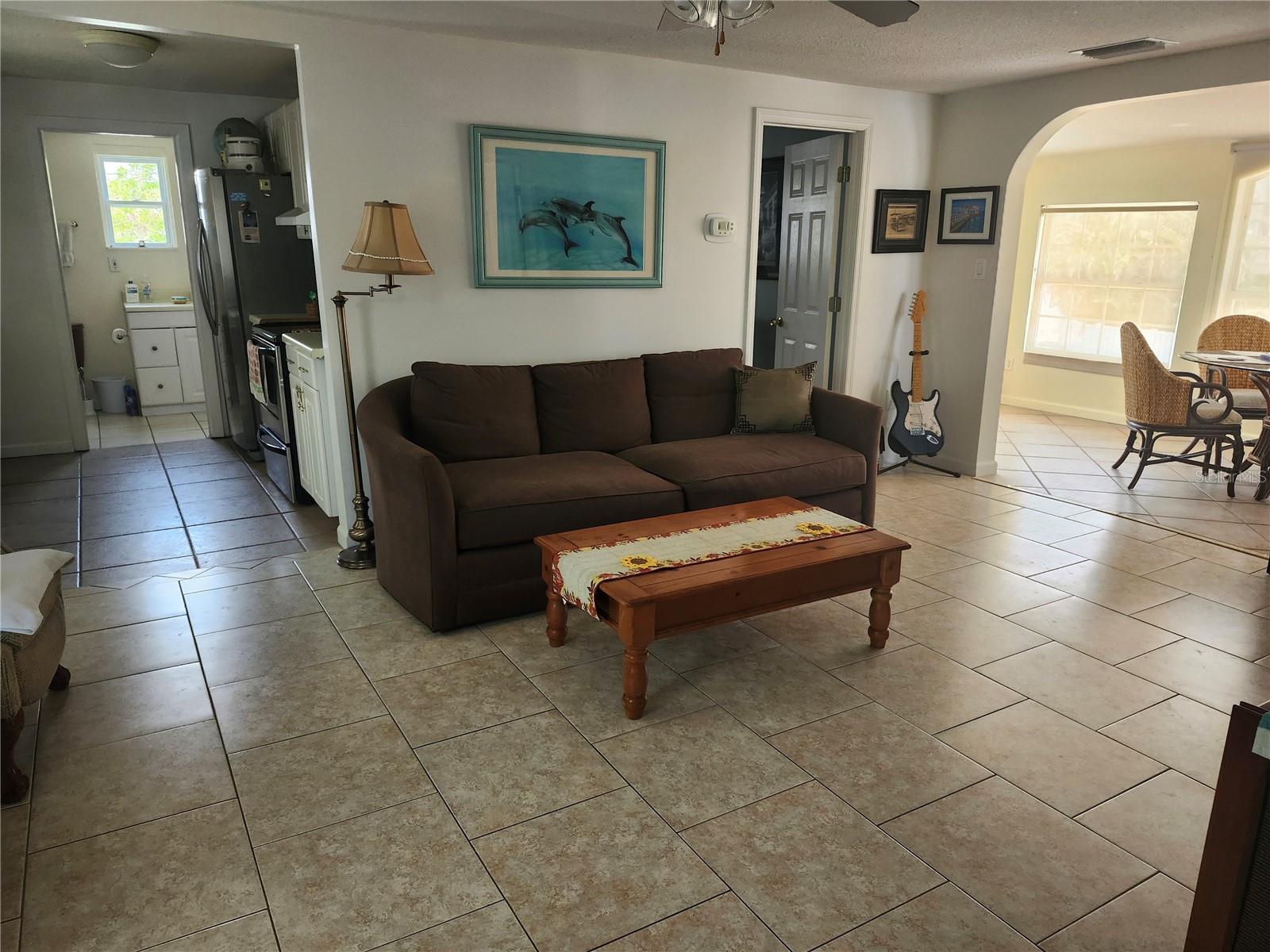 Image 5 of 23 For 300 22nd Street