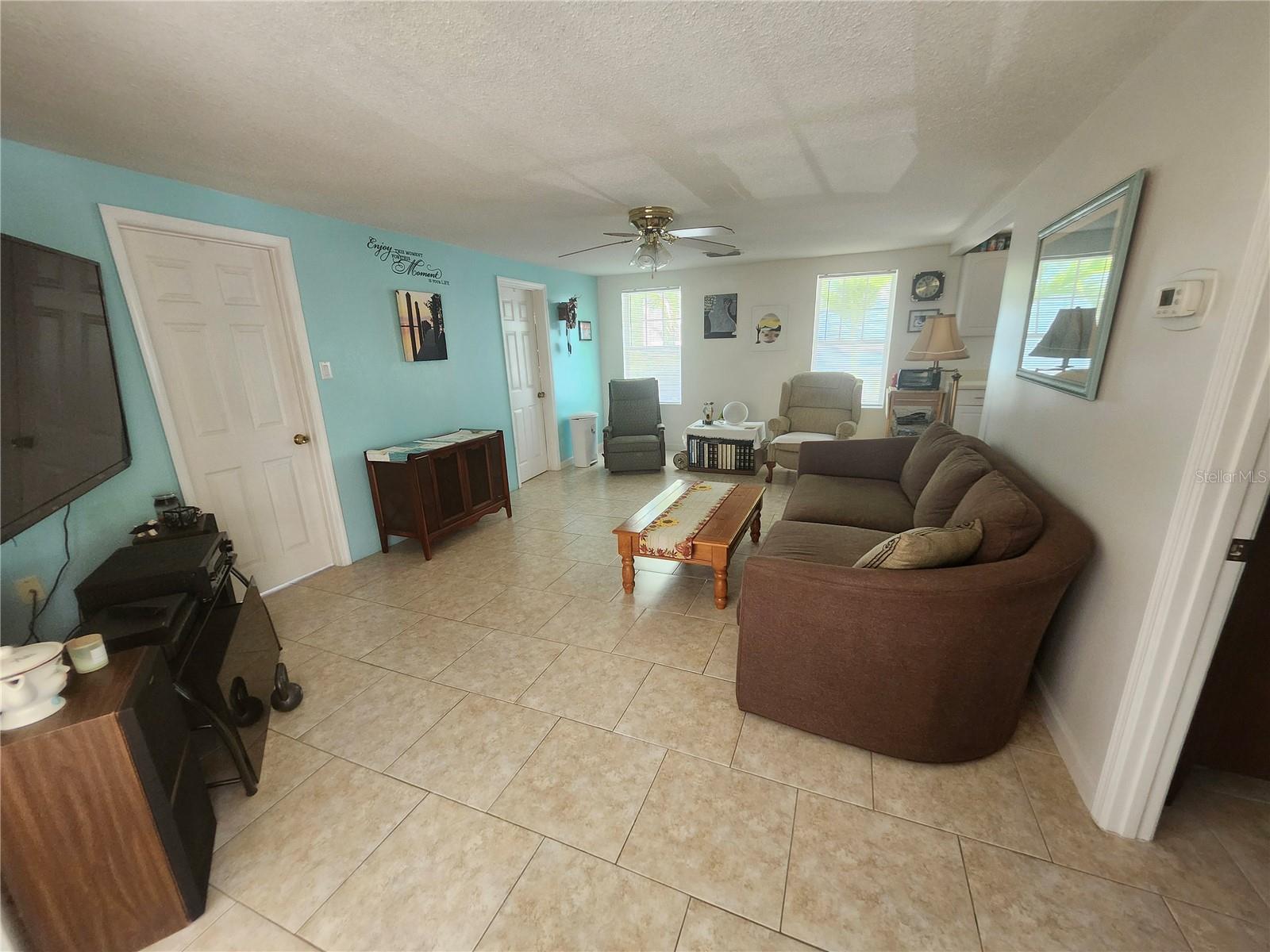 Image 8 of 23 For 300 22nd Street