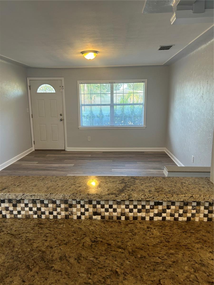 Image 2 of 14 For 121 Pershing Street Ne