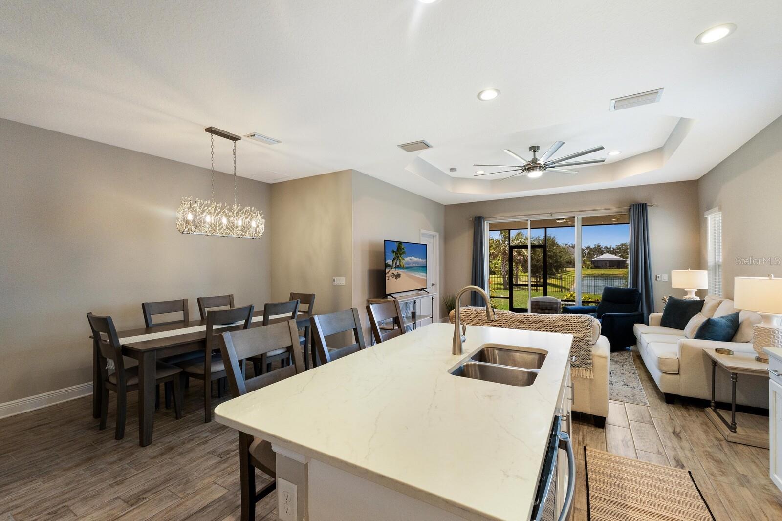 Listing photo id 13 for 4815 Deep Creek Terrace