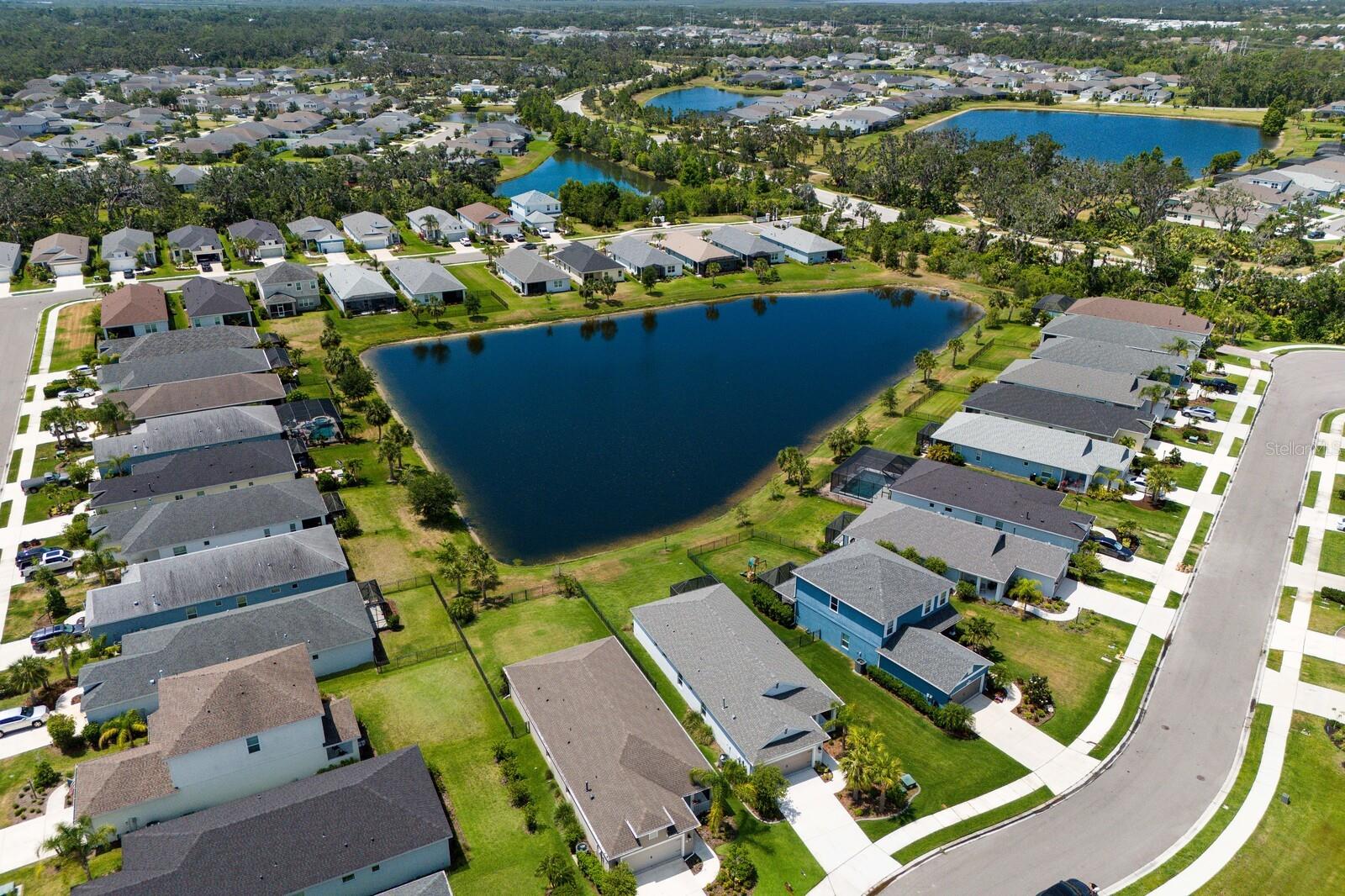 Listing photo id 37 for 4815 Deep Creek Terrace