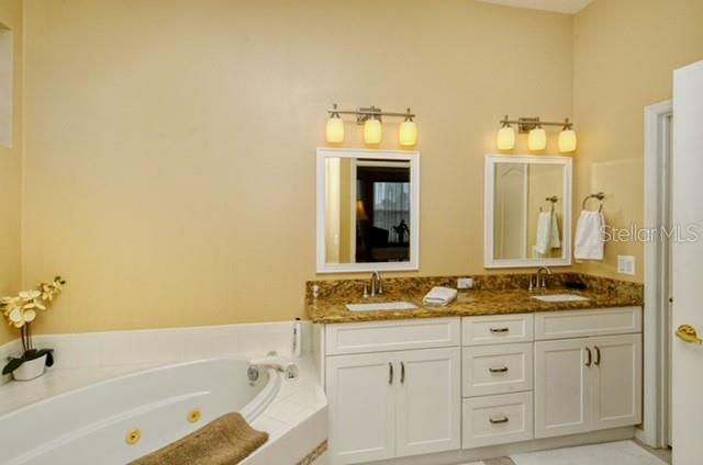 Image 21 of 48 For 9480 Forest Hills Circle
