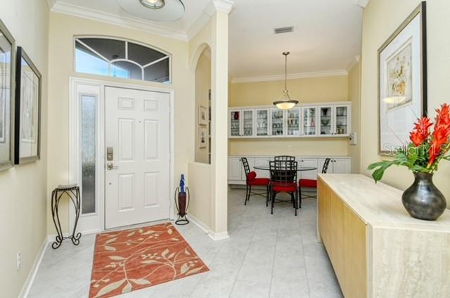 Image 4 of 48 For 9480 Forest Hills Circle