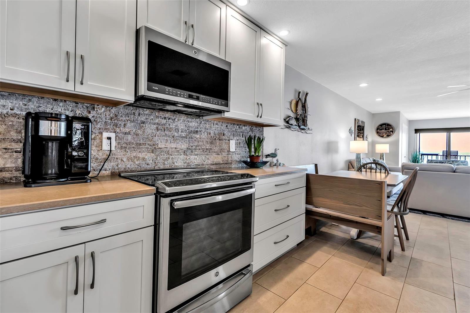 Image 41 of 72 For 3420 Wild Oak Bay Boulevard 120