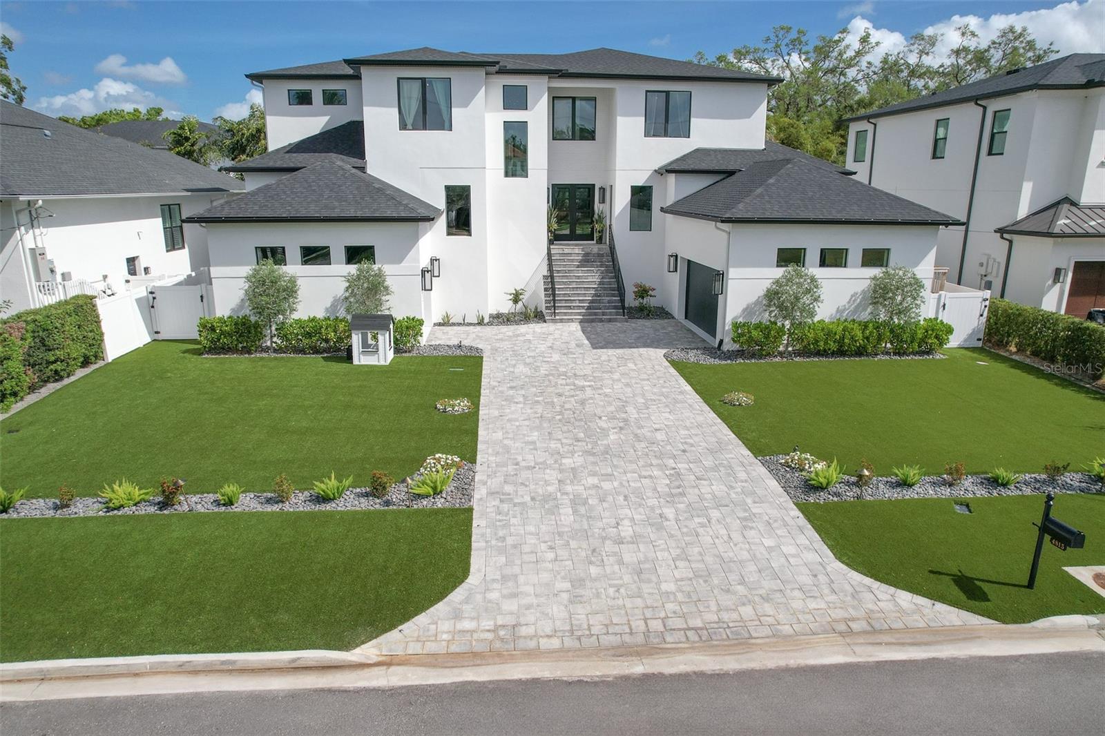 Details for 4815 Sunset Boulevard, TAMPA, FL 33629