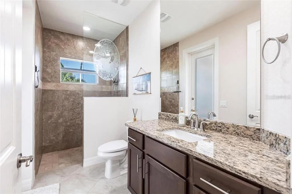 Image 12 of 31 For 9332 Miami Circle