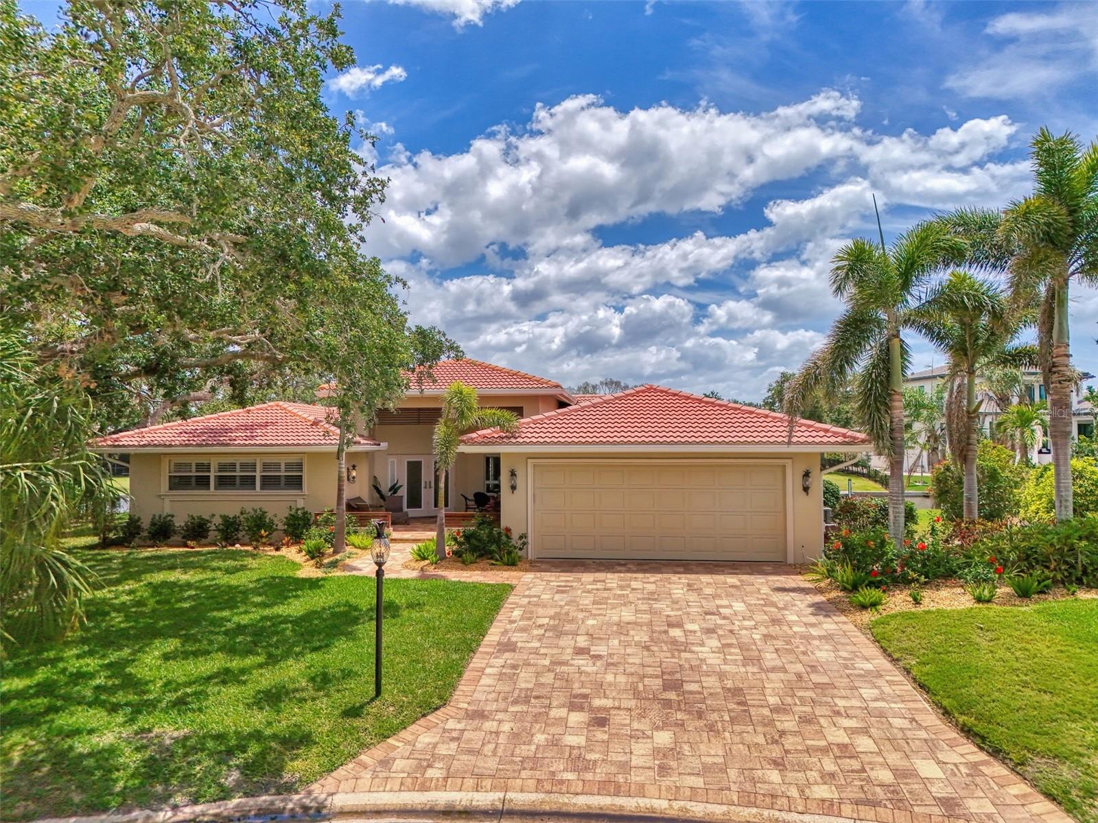 Details for 1038 Contento Street, SARASOTA, FL 34242