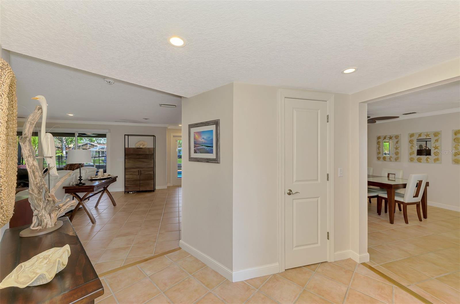 Image 13 of 97 For 1038 Contento Street