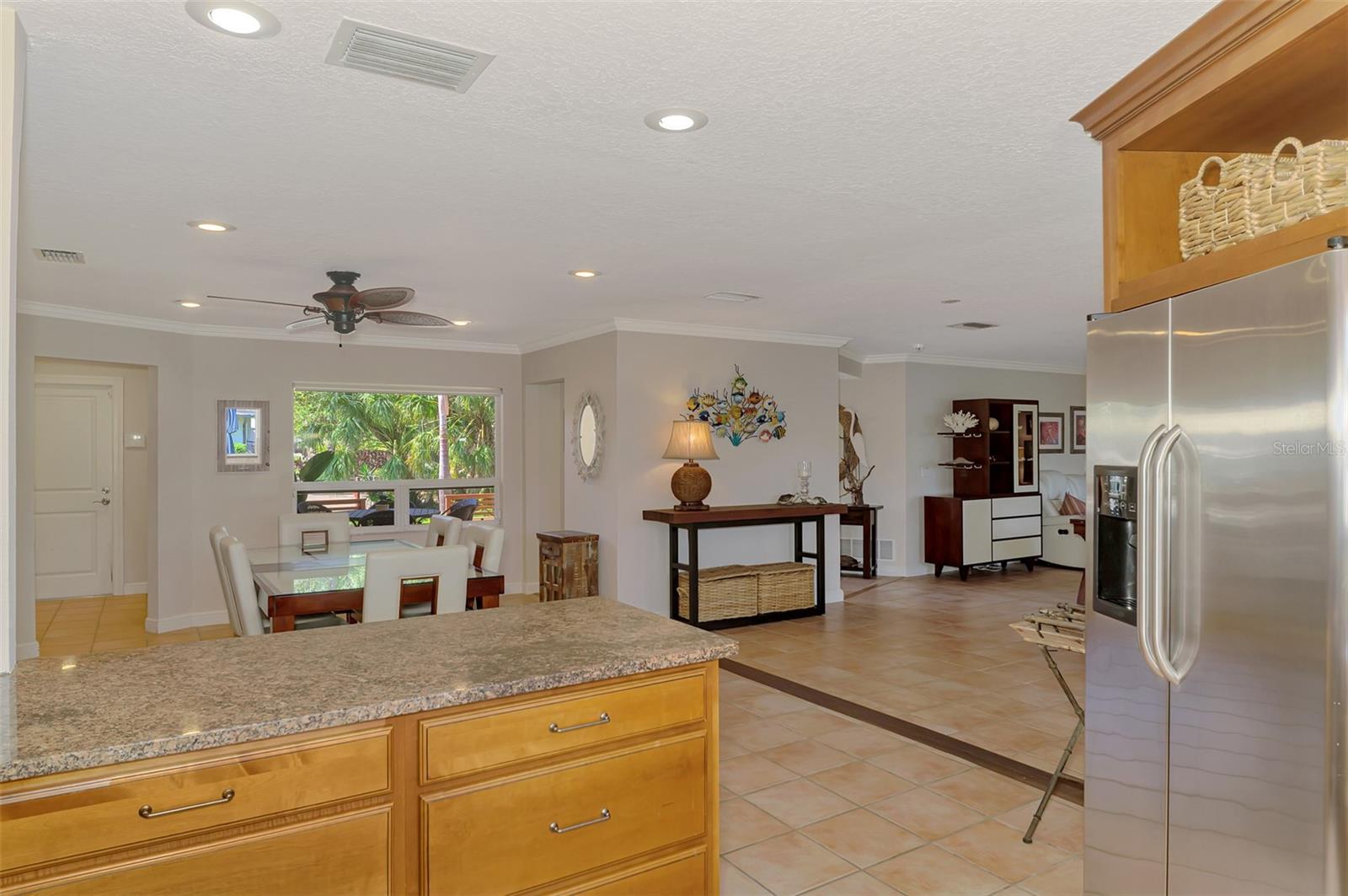 Image 33 of 97 For 1038 Contento Street