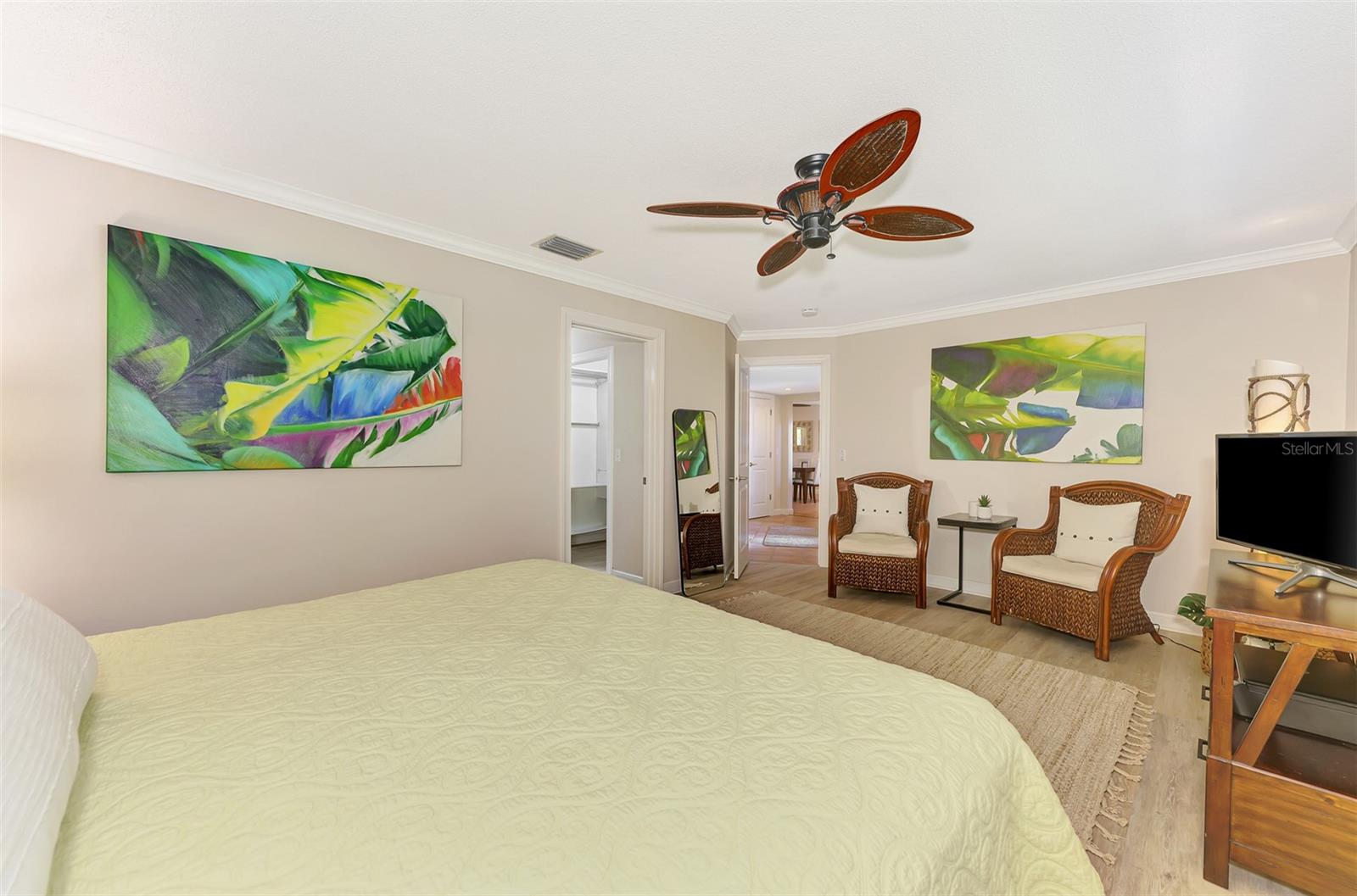 Image 38 of 97 For 1038 Contento Street