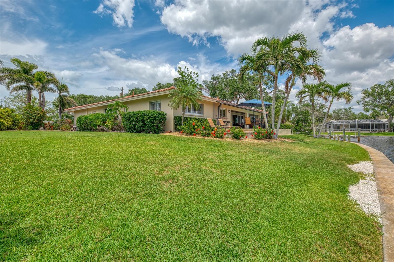 Image 62 of 97 For 1038 Contento Street