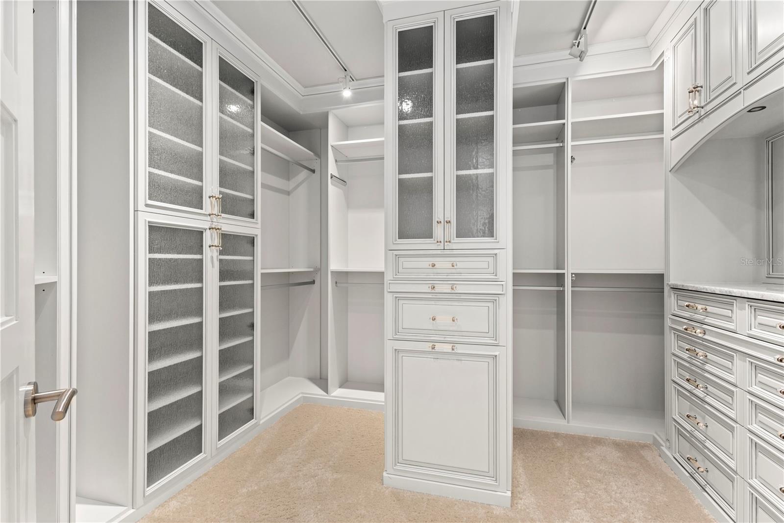 Image 4 of 21 For 2251 Gulf Of Mexico Drive 203