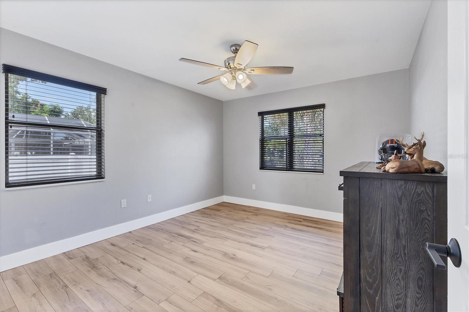 Image 18 of 30 For 2049 Leewynn Drive