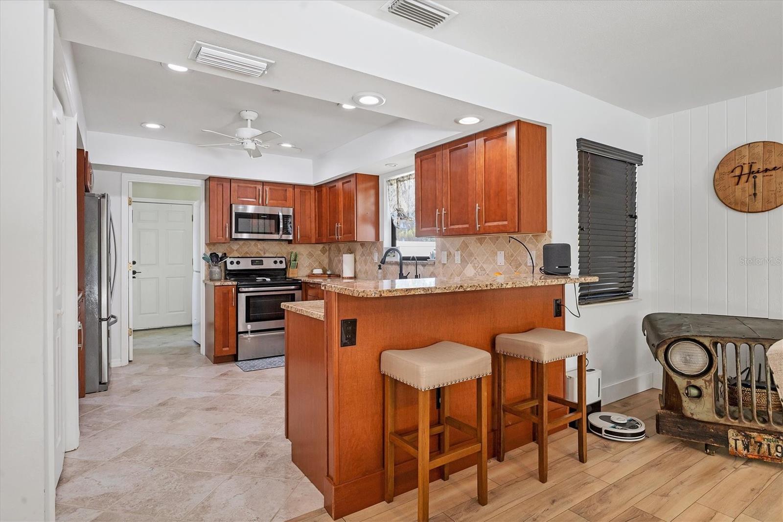 Image 8 of 30 For 2049 Leewynn Drive