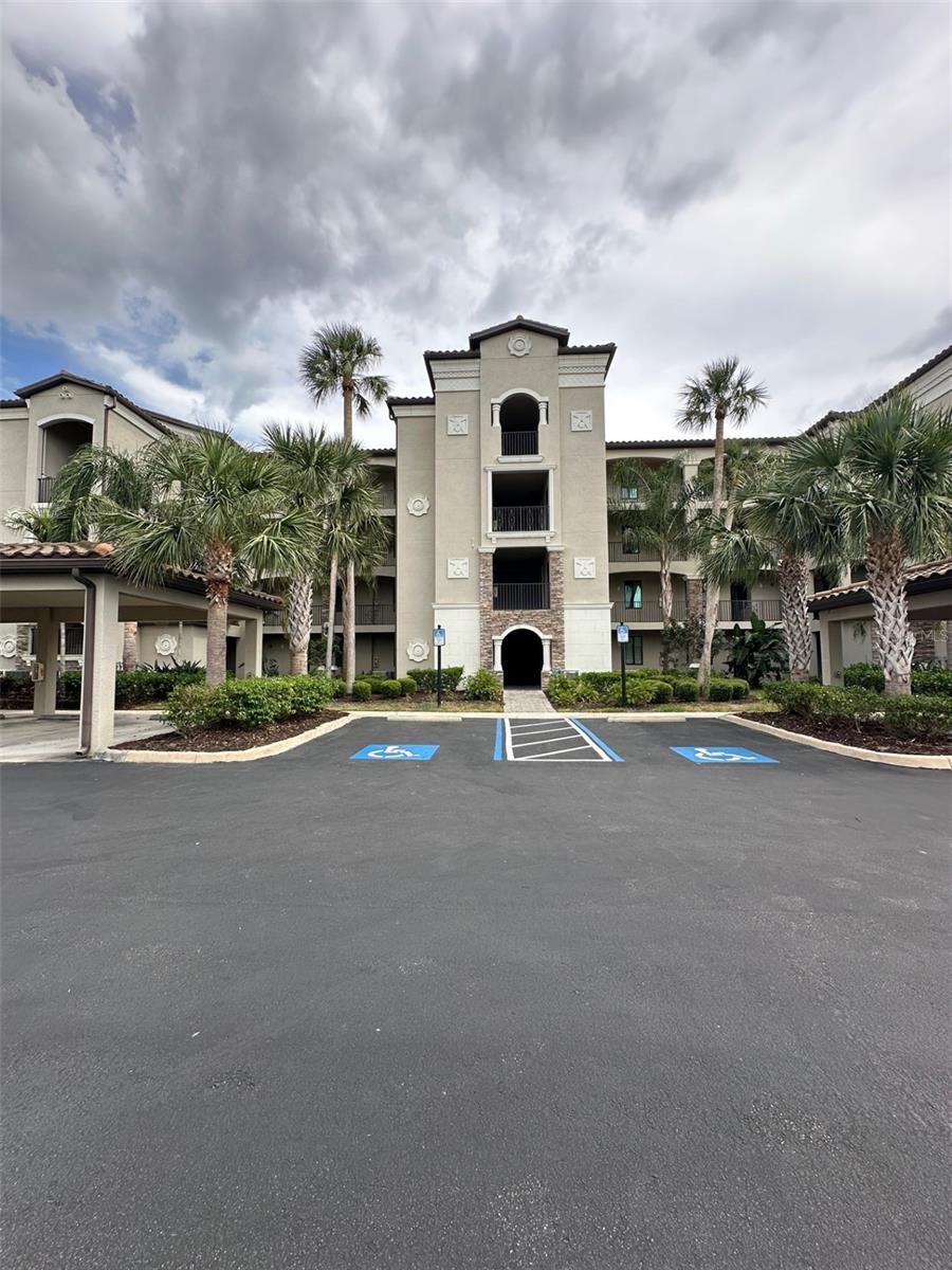 Details for 17118 Vardon Terrace 304, BRADENTON, FL 34211