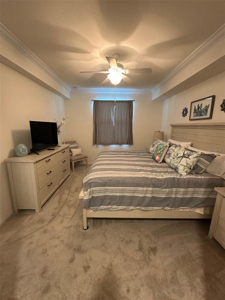 Image 15 of 49 For 17118 Vardon Terrace 304